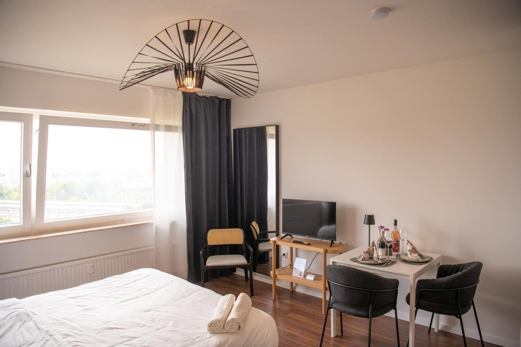 Apartments Strauss Near Bs-Hauptbahnhof Braunschweig Eksteriør bilde