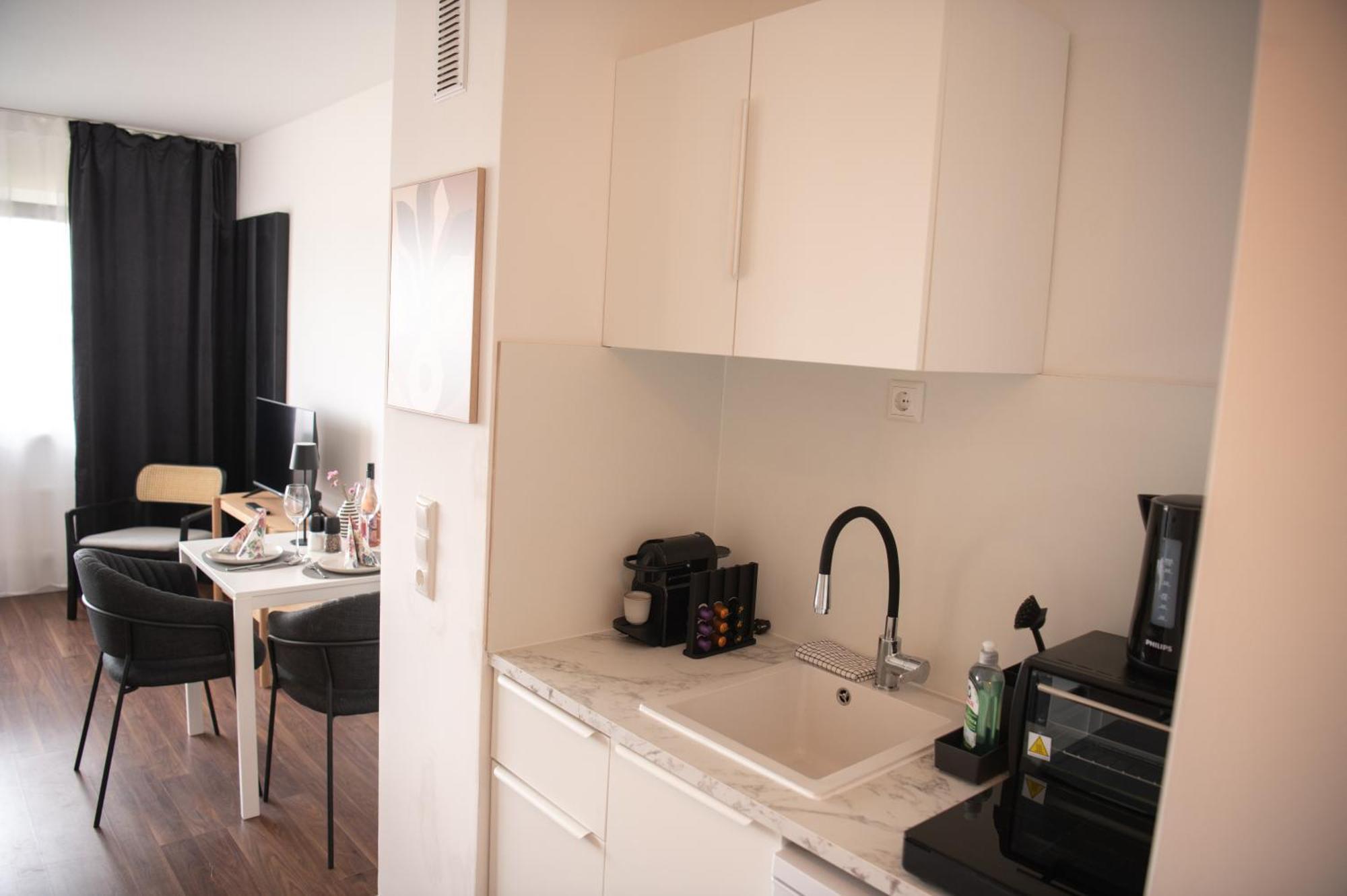Apartments Strauss Near Bs-Hauptbahnhof Braunschweig Eksteriør bilde