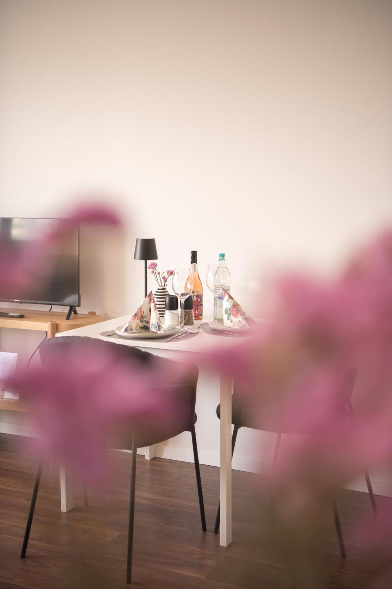 Apartments Strauss Near Bs-Hauptbahnhof Braunschweig Eksteriør bilde